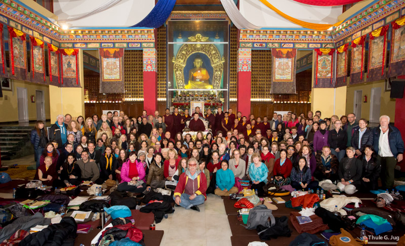 Group picture after Public Meditation Course 2014