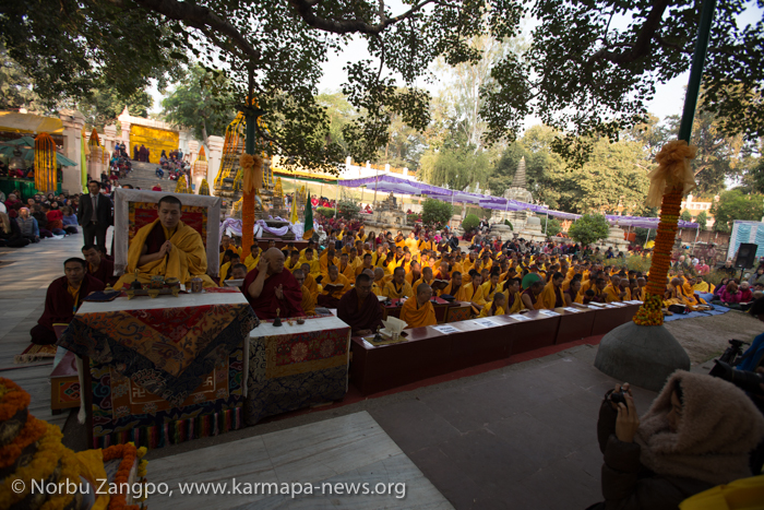 First day of Kagyu Monlam prayers in Bodhgaya 2013