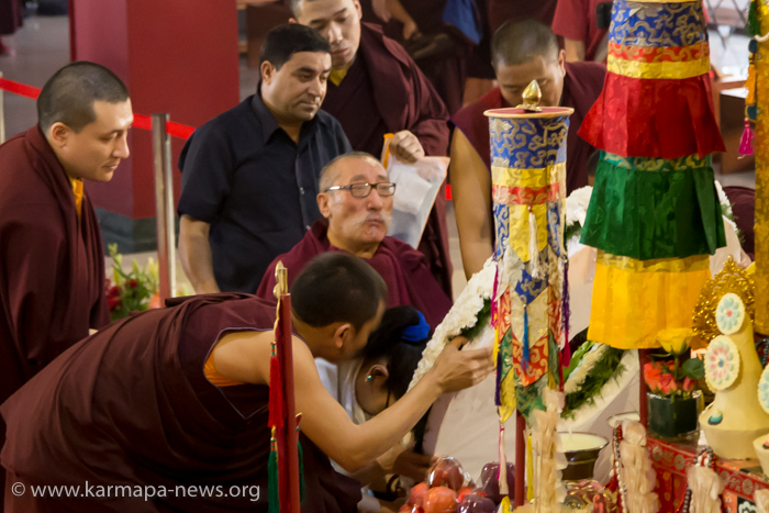 Mipham Rinpoche with Mayum visit KIBI to pay respect to the Kudu