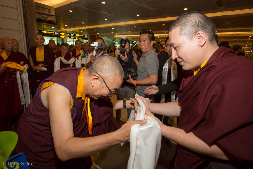 His Holiness Gyalwa Karmapa and his entourage arrive from Kuching. Shangpa Rinpoche welcomes His Holiness