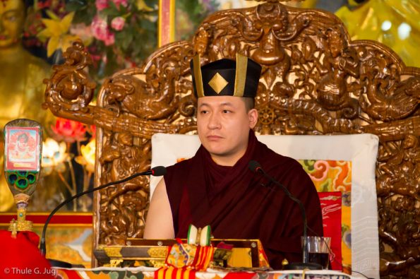 Gyalwa Karmapa in Bodh Gaya, Dec. 6 to 23, 2017. Chenresig Empow
