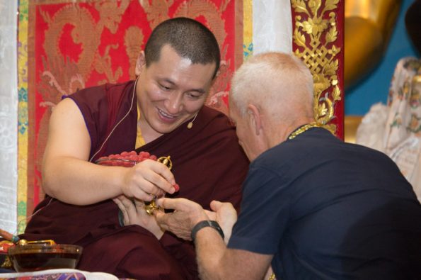 Karmapa-visits-Karma-Guen-2017-08-17-to-22.-Amitayus-Empowerment