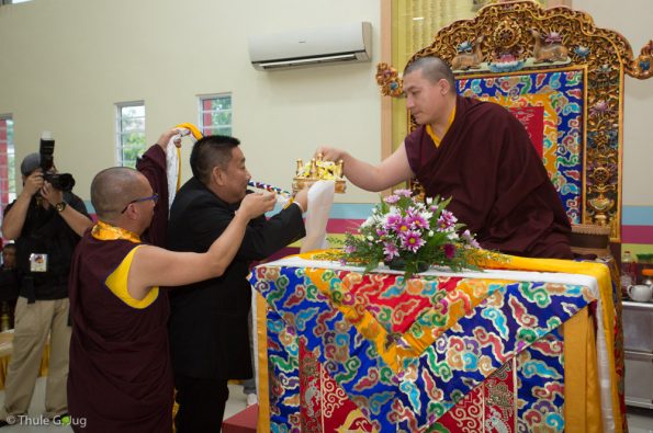 Gyalwa-Karmapa-visits-Kuching-September-26th-to-October-2nd-2017-Arrival-of-HH-Gyalwa-Karmapa-in-Kuching